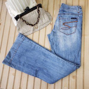 Seven7 Size 28 Sexy Flare Leg Jeans Light Wash Distressed Low Rise Hippie Boho